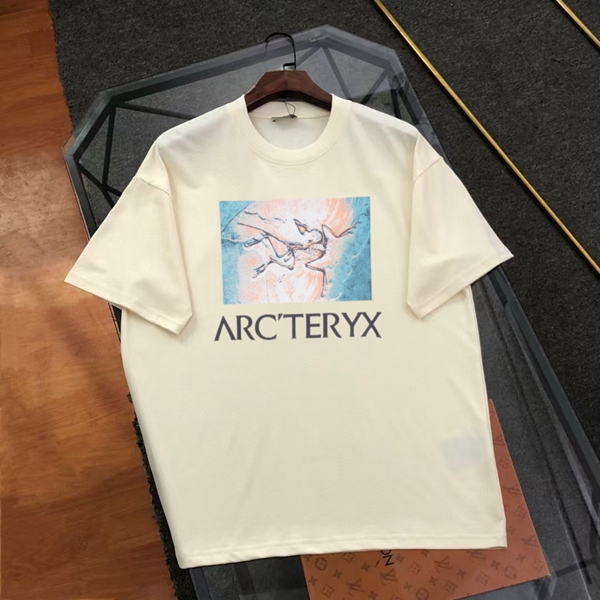 ブランドTシャツ正面デザイン